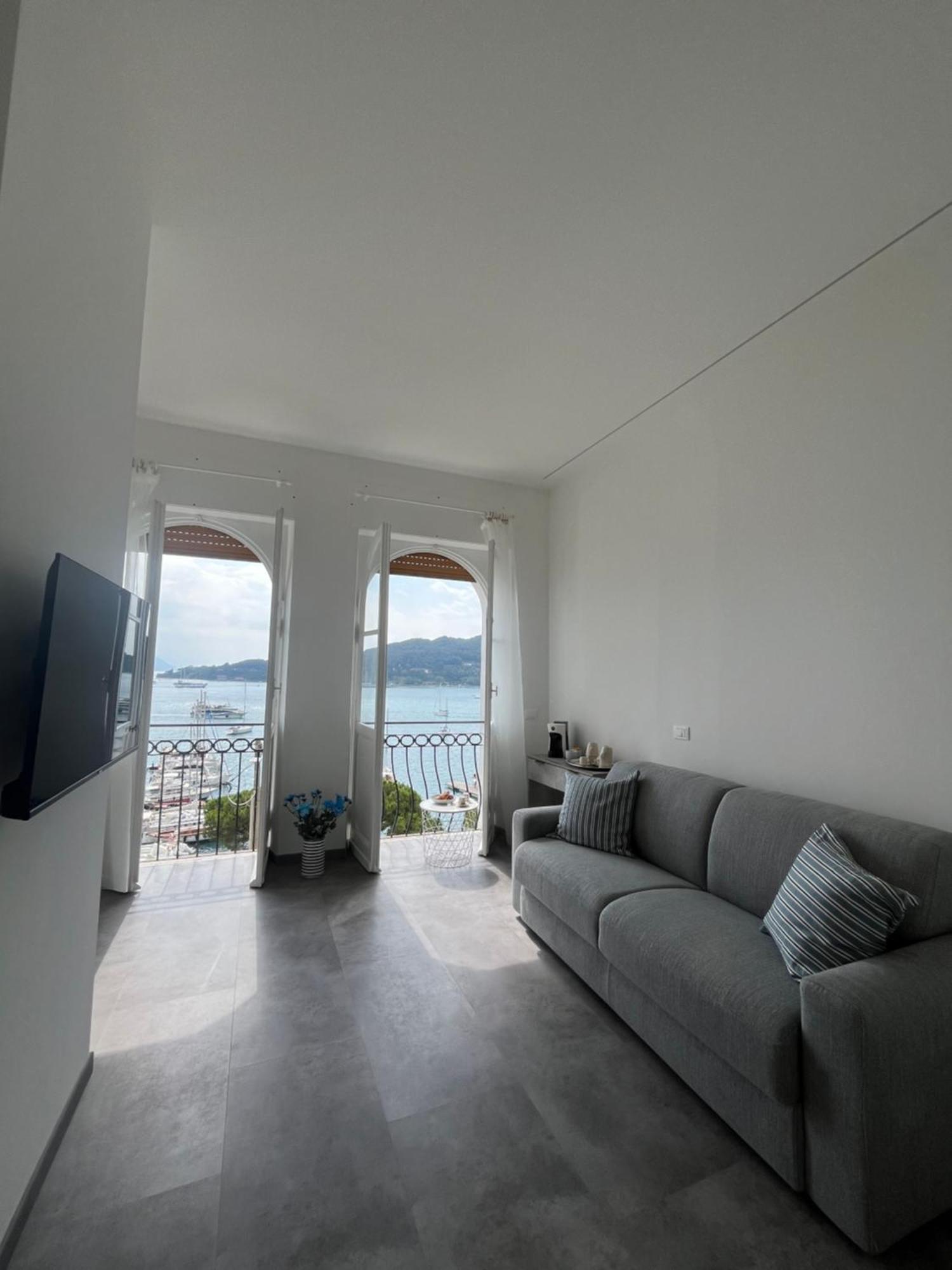 Le Finestre Veneris Hotel Porto Venere Exterior photo